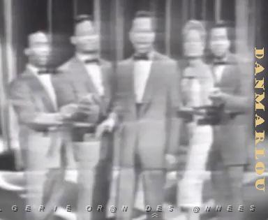 LES PLATTERS GREAT PRETENDERS ET ONLY YOU.JPG